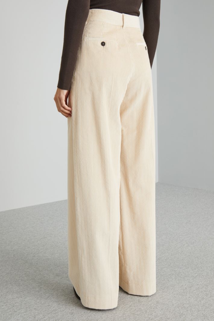 Corduroy trousers Intrend - 2