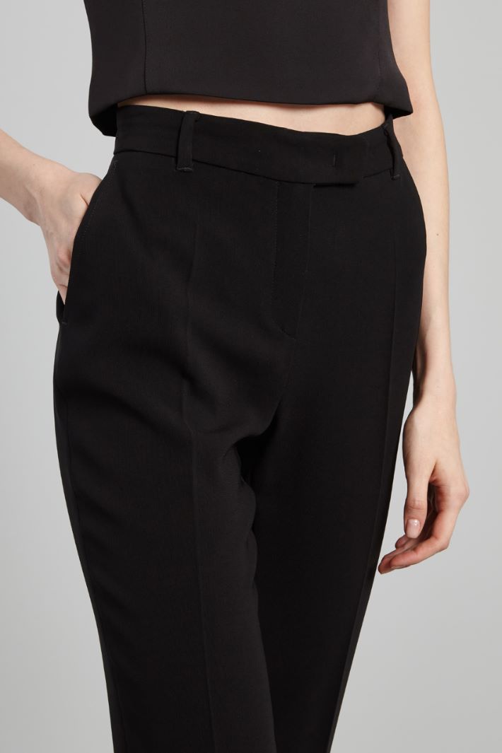 Trousers with pressed crease Intrend - 4