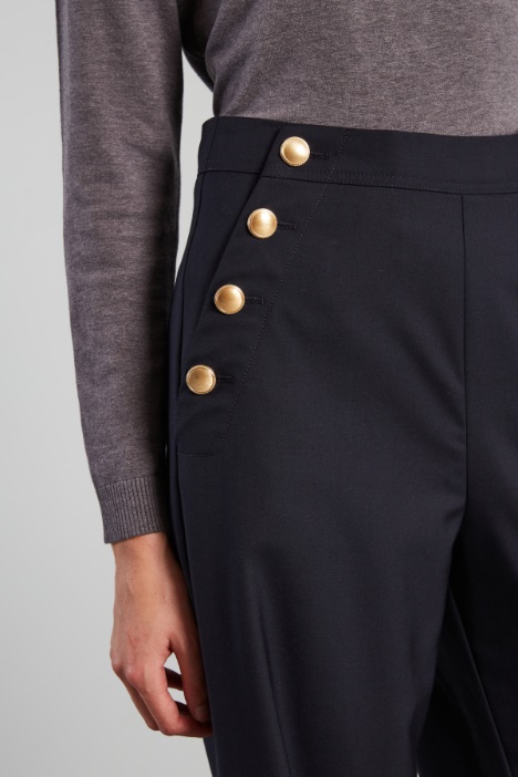 Pantaloni palazzo con bottoni