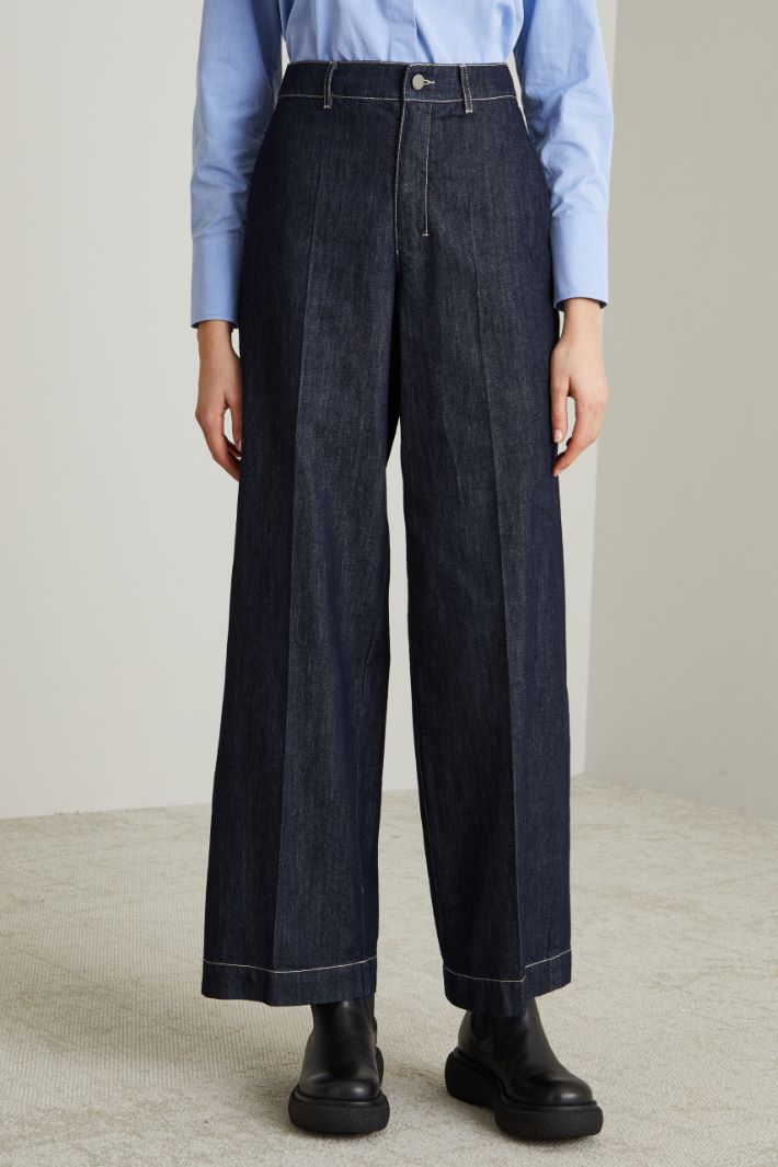 Jeans larghi con impunture Intrend - 2