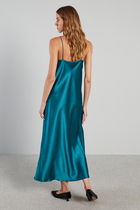 Vestido lencero de raso