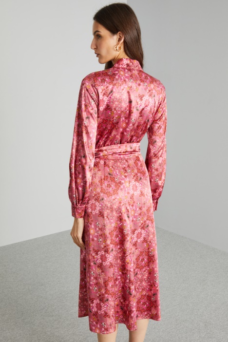 Abito a portafoglio in raso