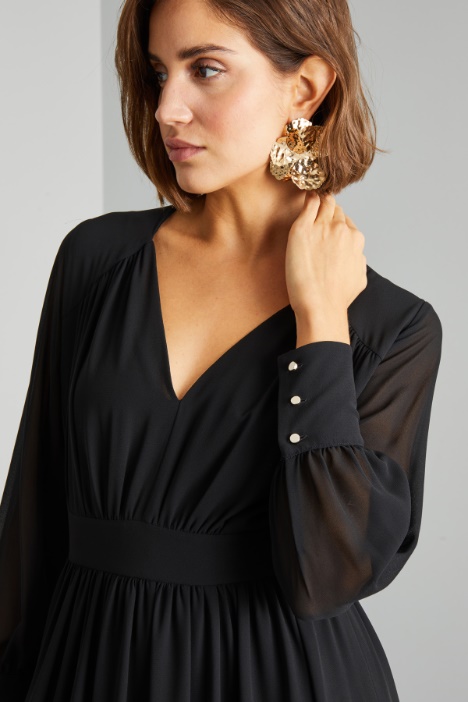 Abito a maniche lunghe