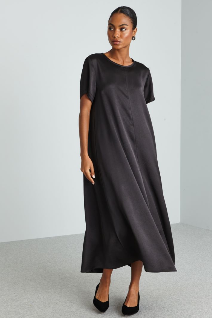 Long dress with pockets Intrend