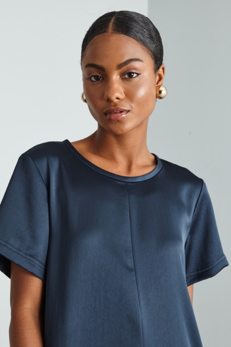 Abito lungo con tasche