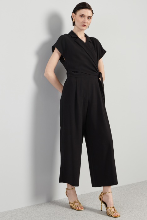 Jumpsuit with lapel collar Intrend