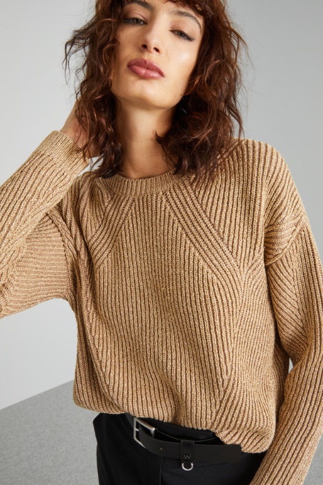 Jersey con mangas de sisa caída