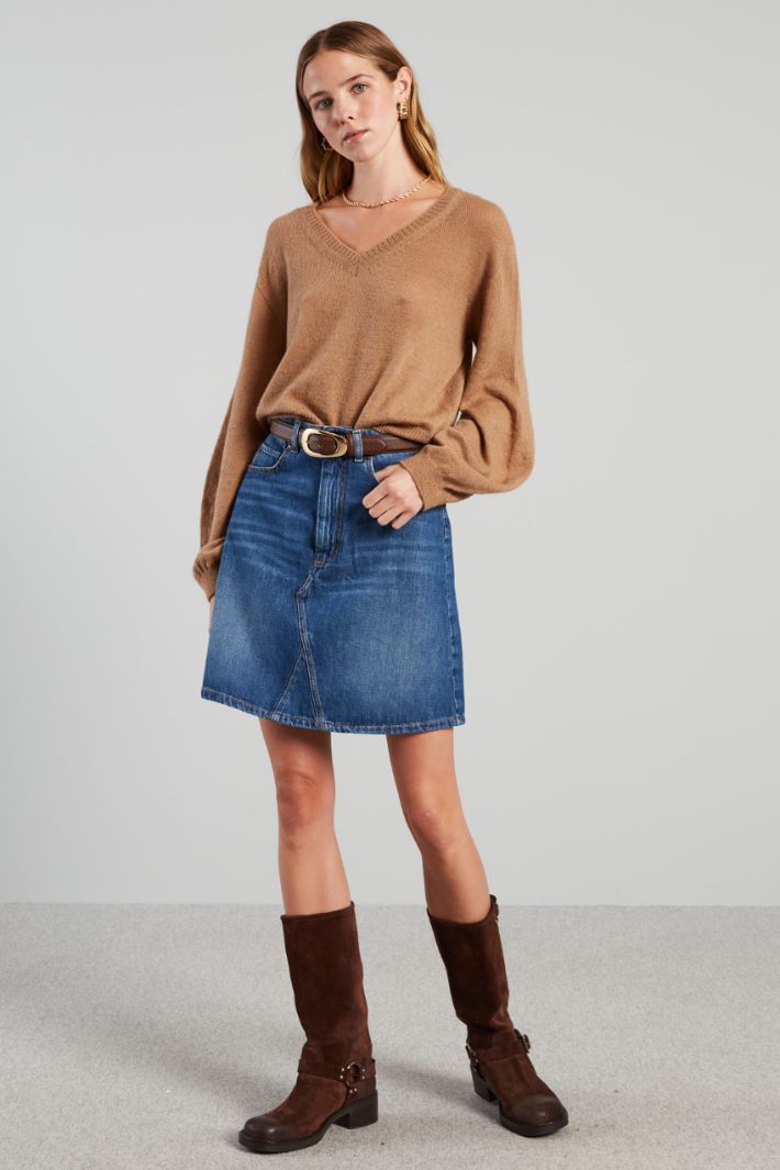 Cropped V-neck sweater Intrend