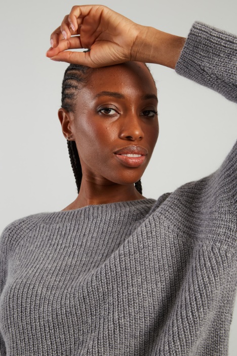 Maglia a coste in mohair