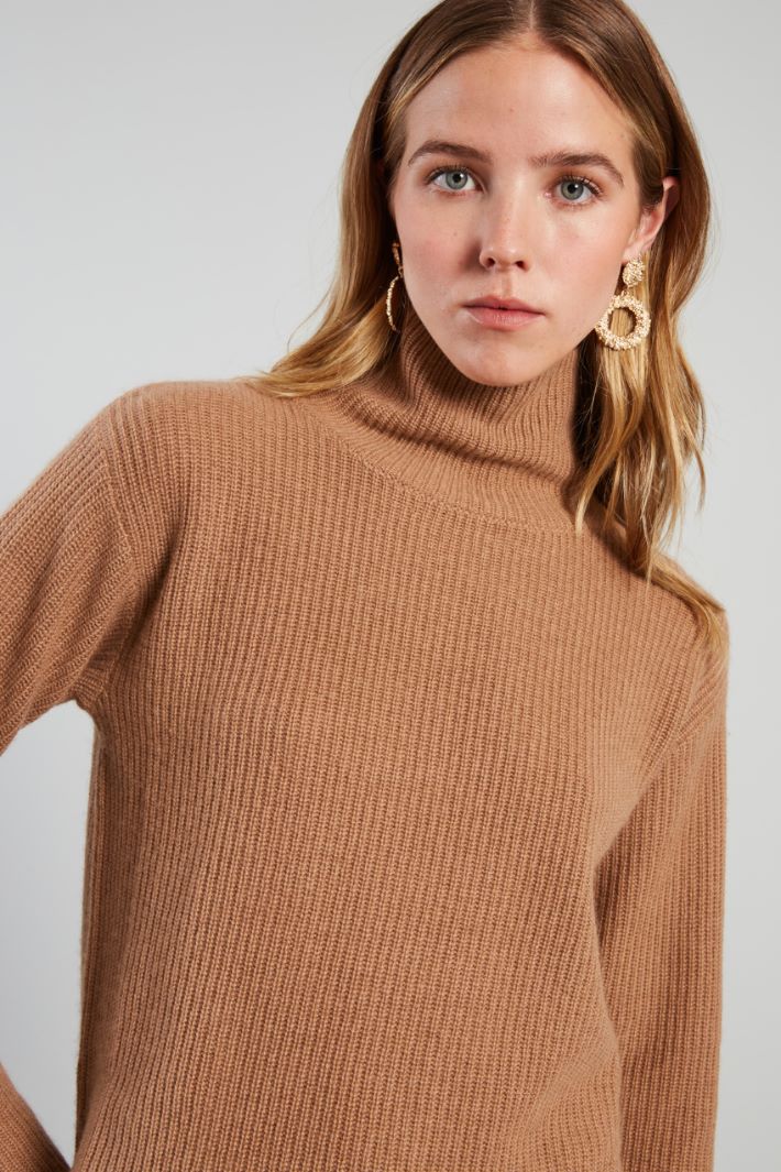 High neck sweater Intrend - 4