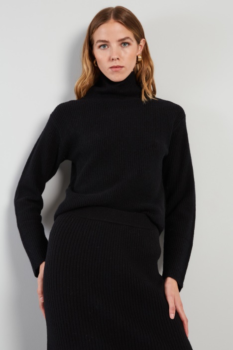 High neck sweater Intrend