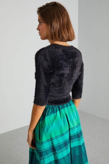 Maglia cropped effetto peluche