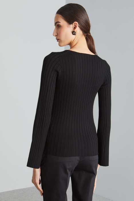 Maglia aderente a coste piatte