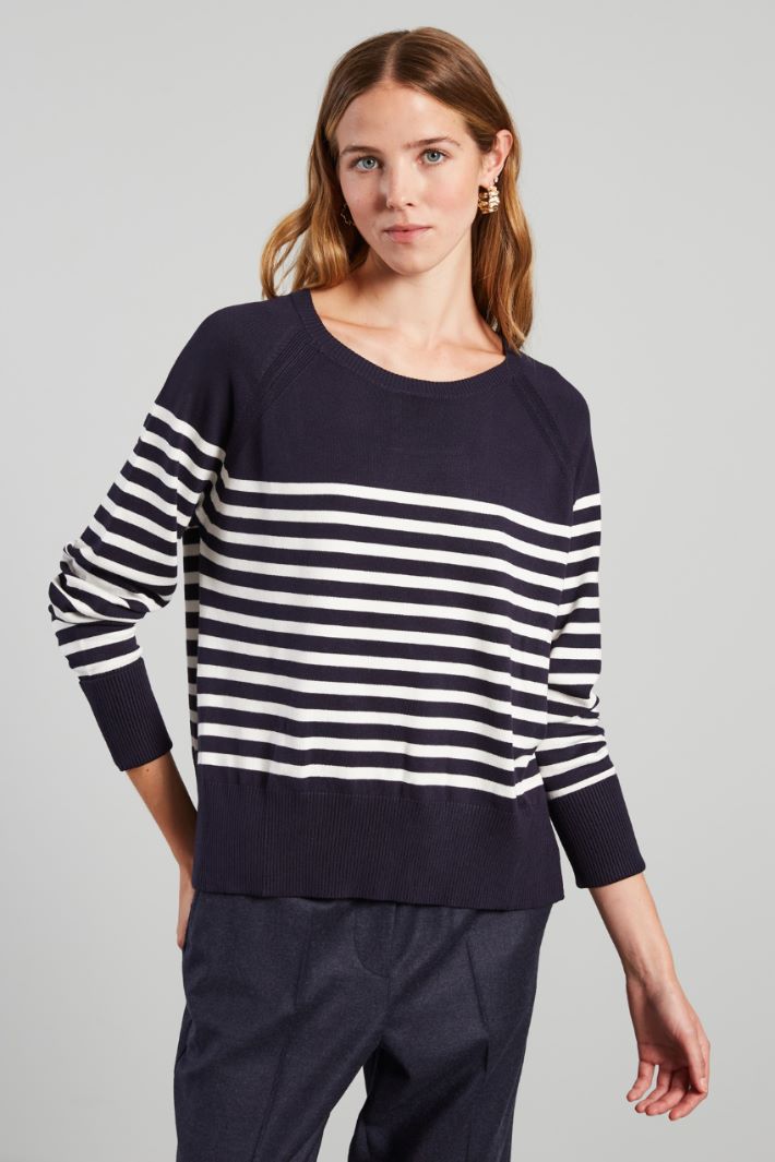 Sweater with turned-up sleeves Intrend - 3