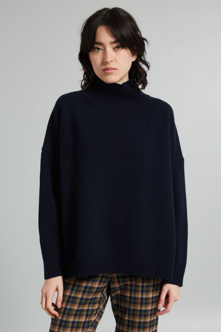 Oversized high neck sweater Intrend - 3