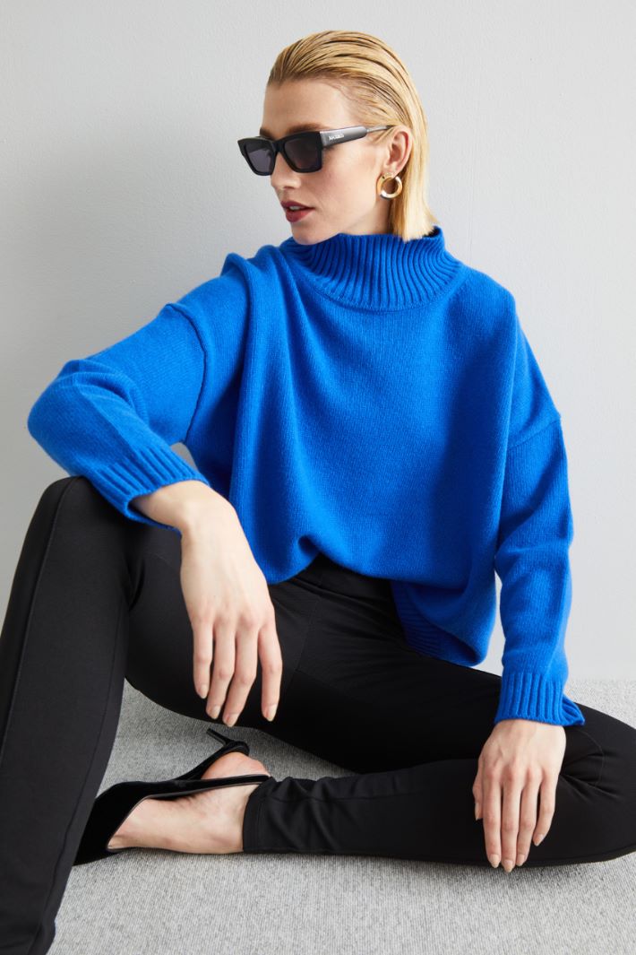 Oversized high neck sweater Intrend - 3