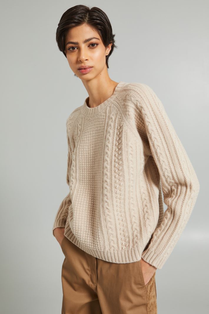 Multi-knit pattern sweater Intrend - 3