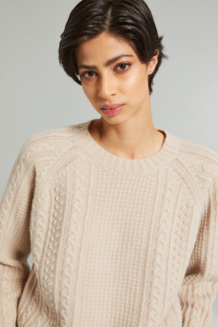 Multi-knit pattern sweater Intrend - 4