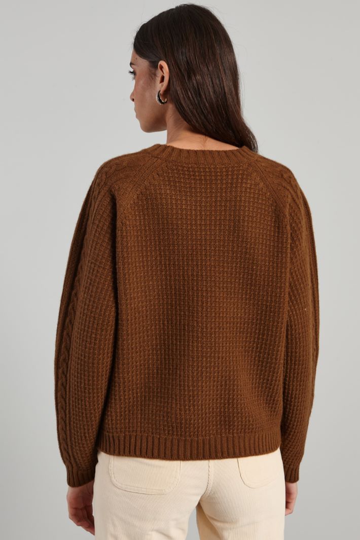 Multi-knit pattern sweater Intrend - 4