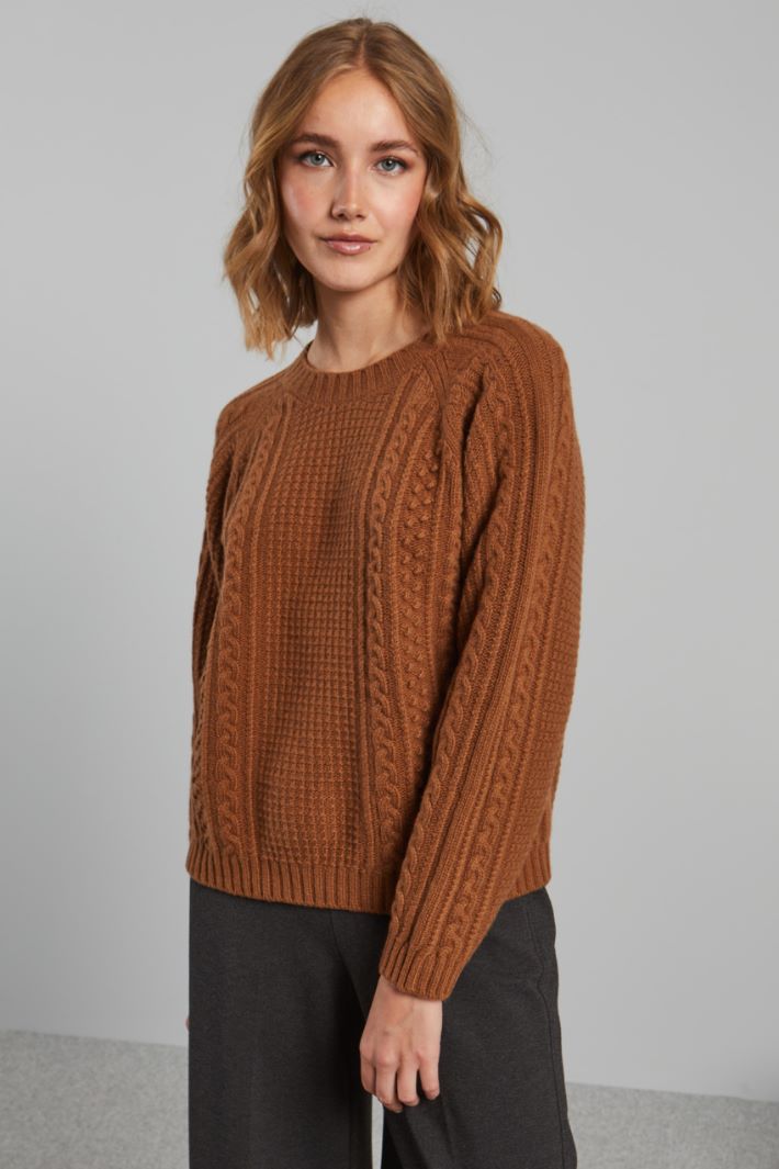 Multi-knit pattern sweater Intrend - 3