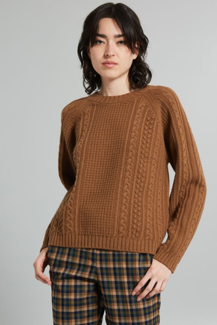 Multi-knit pattern sweater Intrend - 3