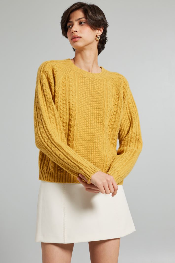 Multi-knit pattern sweater Intrend - 3