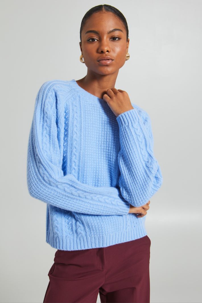 Multi-knit pattern sweater Intrend - 3