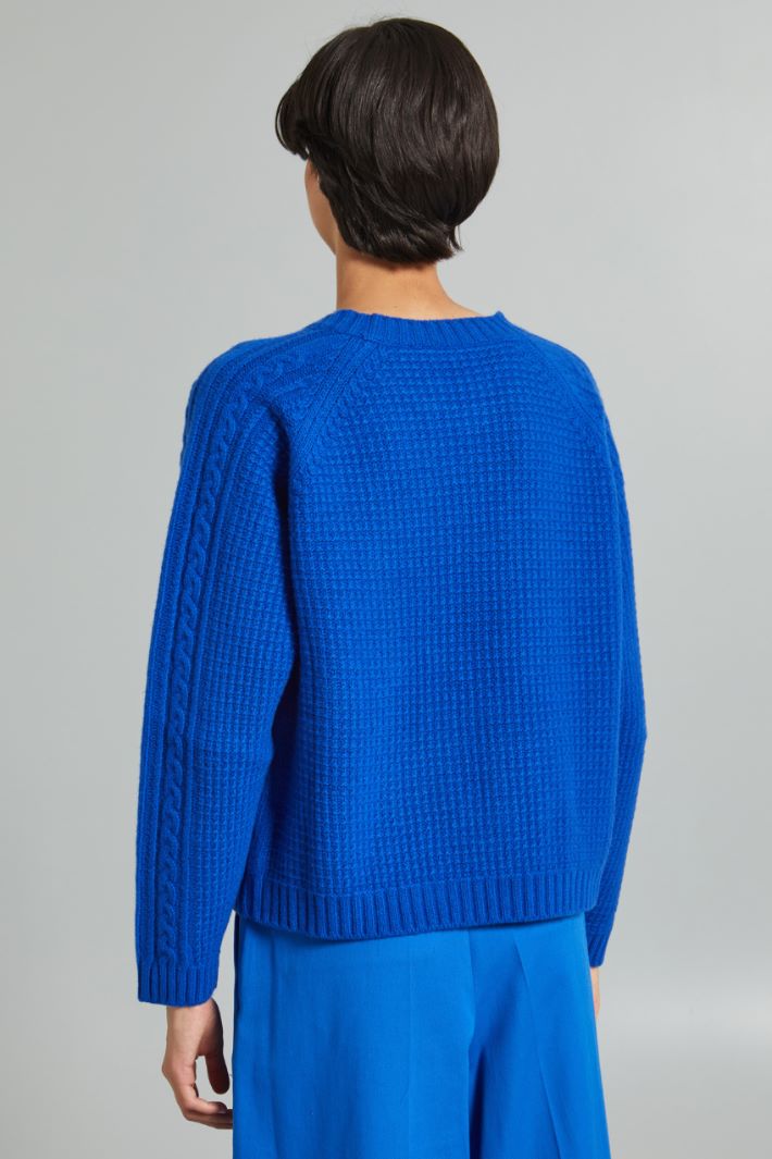 Multi-knit pattern sweater Intrend - 2