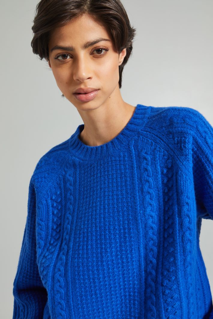 Multi-knit pattern sweater Intrend - 4