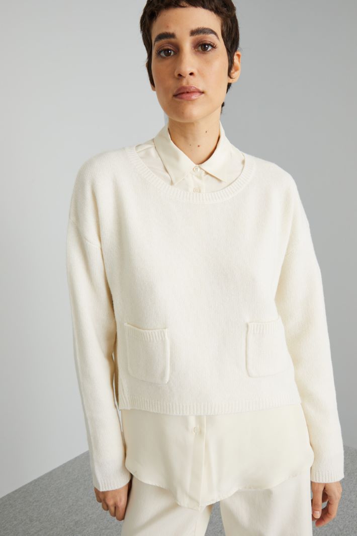 Boxy fit sweater with pockets Intrend - 4