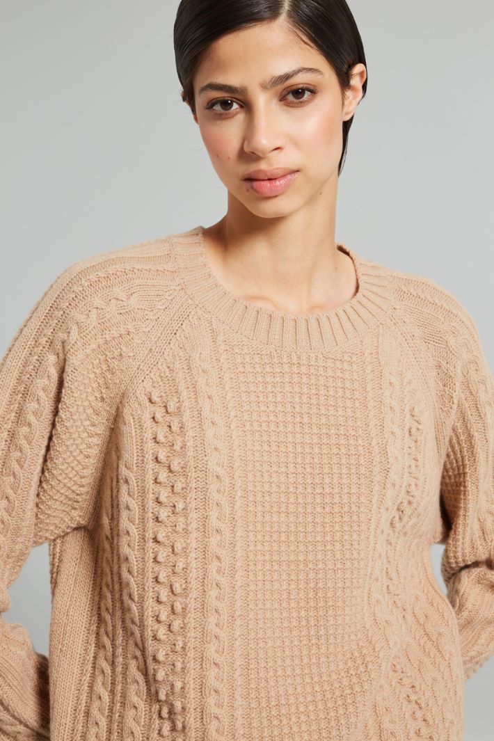 Multi-knit pattern sweater Intrend - 4