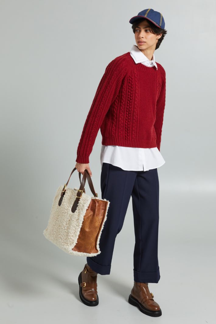 Multi-knit pattern sweater Intrend