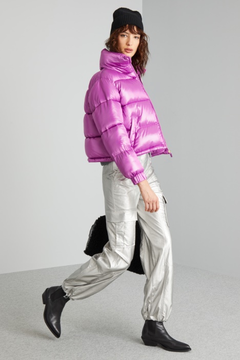 Short shiny down jacket Intrend