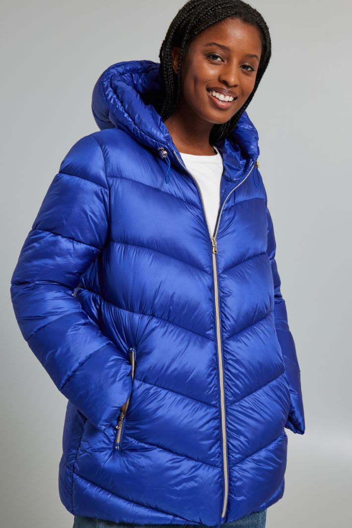 Hooded satin down jacket Intrend - 3