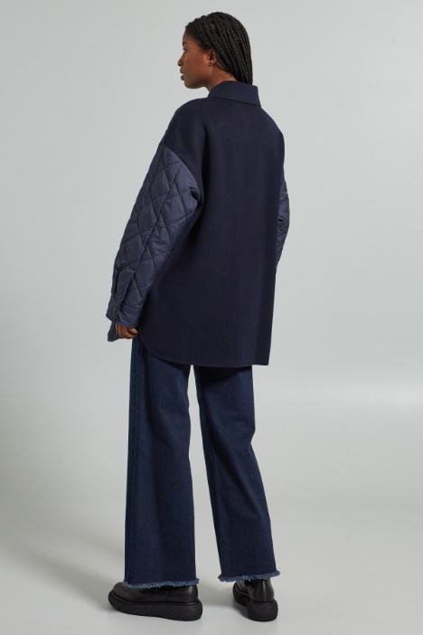 Imbottito con dettagli in panno