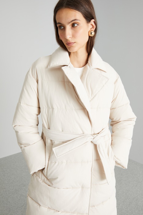 Imbottito lungo con cintura