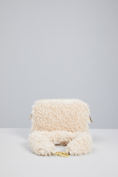 Borsa effetto peluche