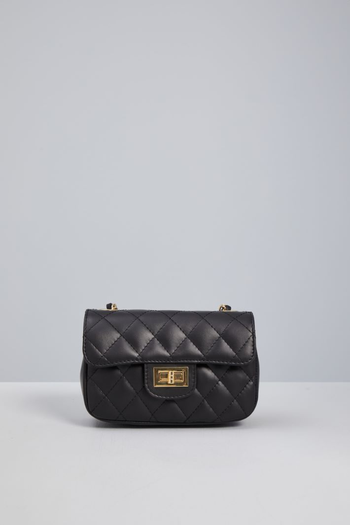 Quilted leather bag Intrend