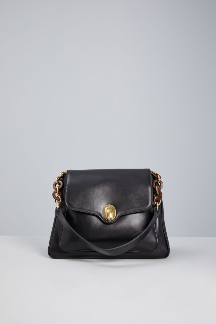 Leather trapeze bag Intrend