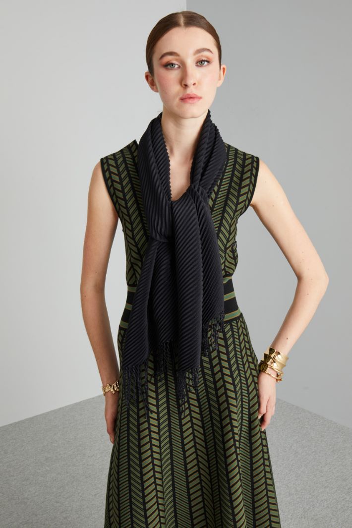 Pleated scarf Intrend