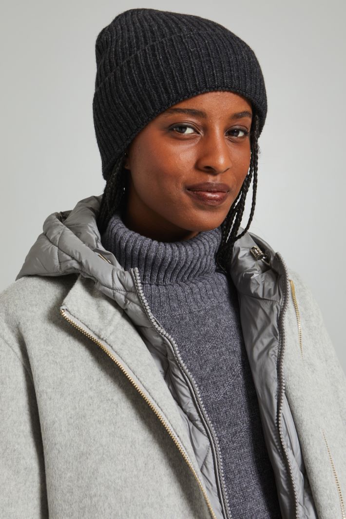 Turn-up beanie hat Intrend - 2