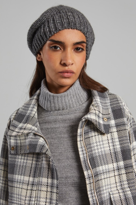 Gorro de lana y alpaca