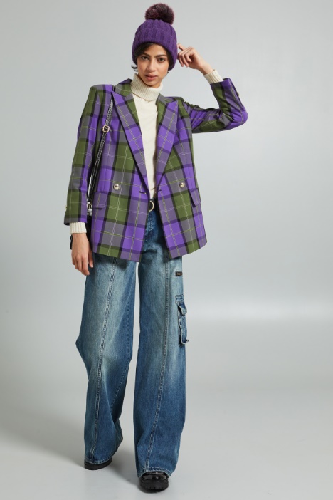 Gorro canalé con pompón