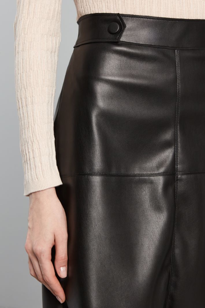 Faux leather skirt with straps Intrend - 4