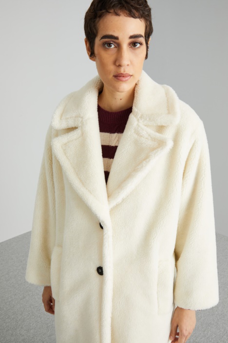 Cappotto effetto peluche