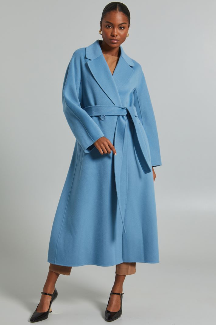 Long double-breasted coat with belt Intrend - 3