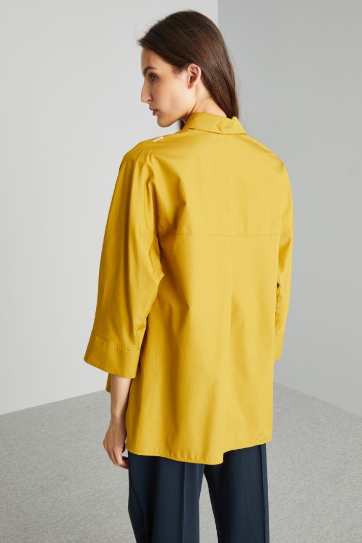 Asymmetric poplin shirt Intrend - 2