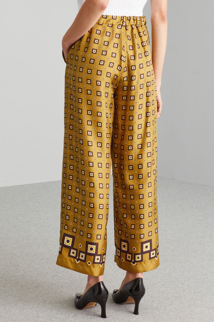 Printed silk trousers Intrend - 3