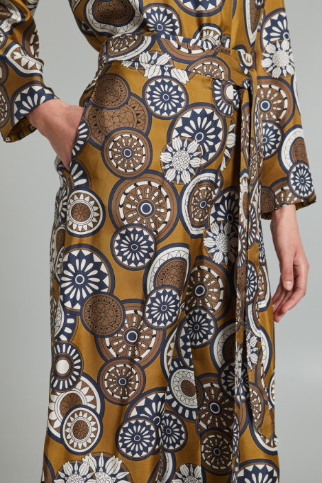 Pantalone fluido in seta stampata