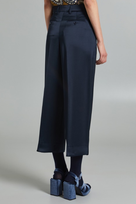 Pantaloni fluidi in raso